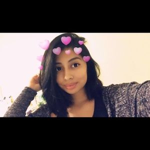 Meet your Posher, Denisse